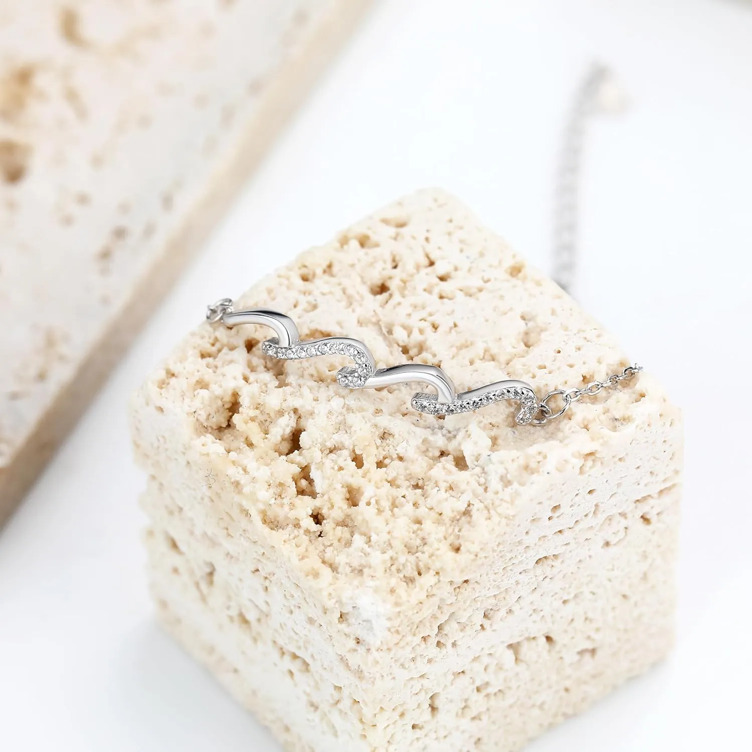 925 Sterling Silver Wave Bracelets for Mom Bestie Sister Best Friends Gifts for Women Trendy, Dainty Inspirational Bracelet for Daughter, Meaningful Birthday Graduation Gifts