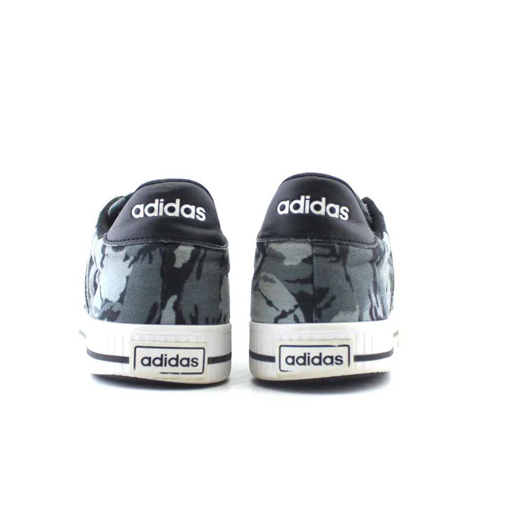 ADIDAS DAILY 3