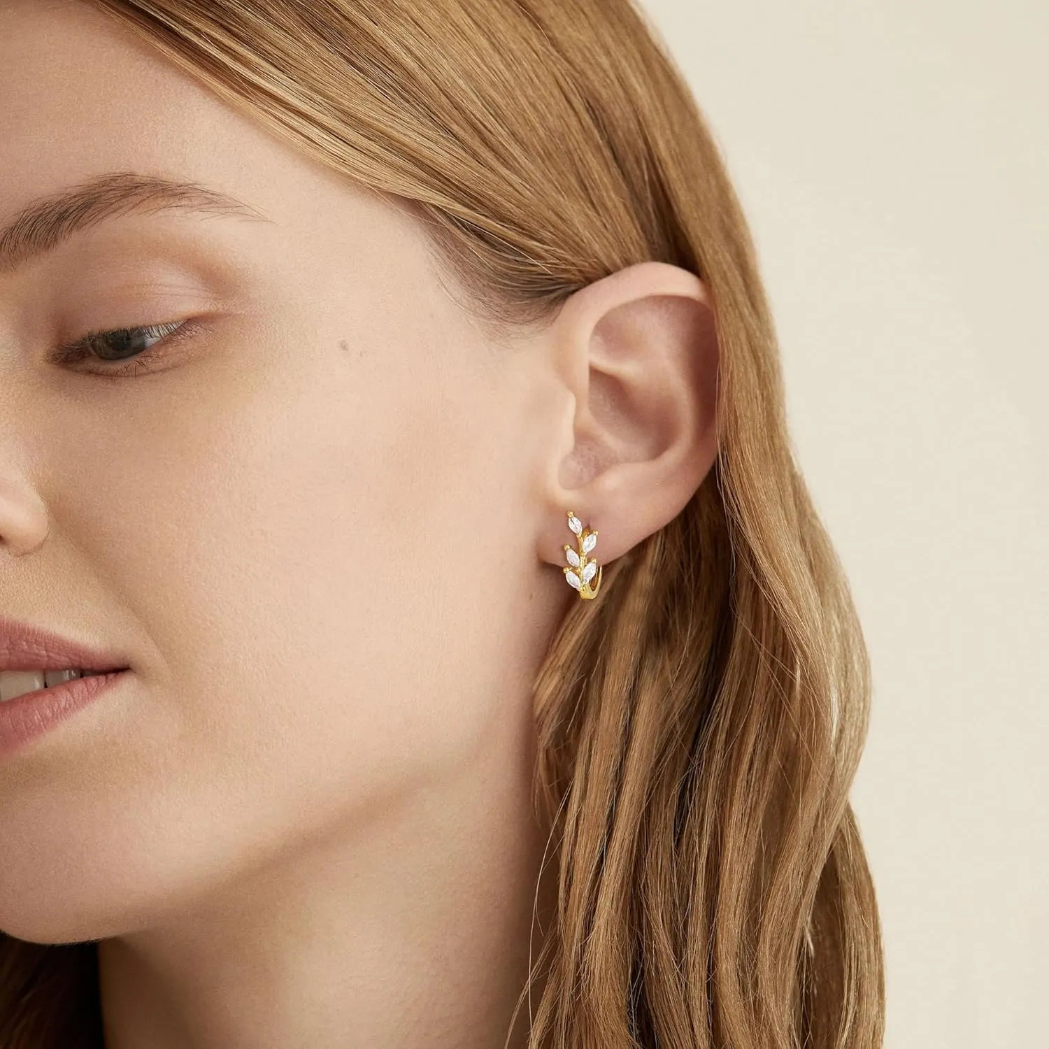 Chic Leaf Earrings for Women,Gold/Silver Cubic Zirconia Huggie Leaf Dangle Earrings Dainty Hypoallergenic Earring Jewelry Birthday Gifts