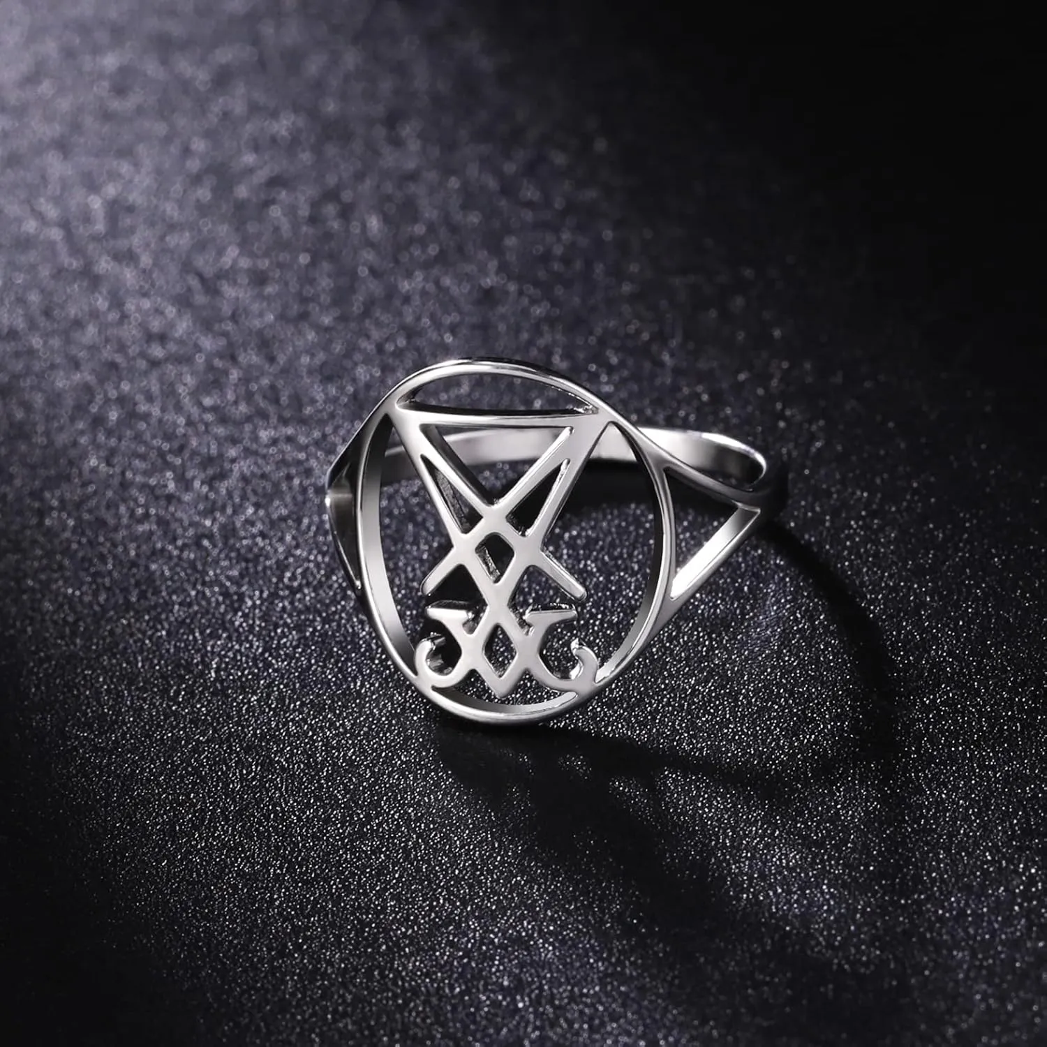 EUEAVAN Gothic Leviathan Satanic Cross Ring Demon Satan Brimstone Occult Lucifer Religious Jewelry Witchcraft Amulet Woman Men