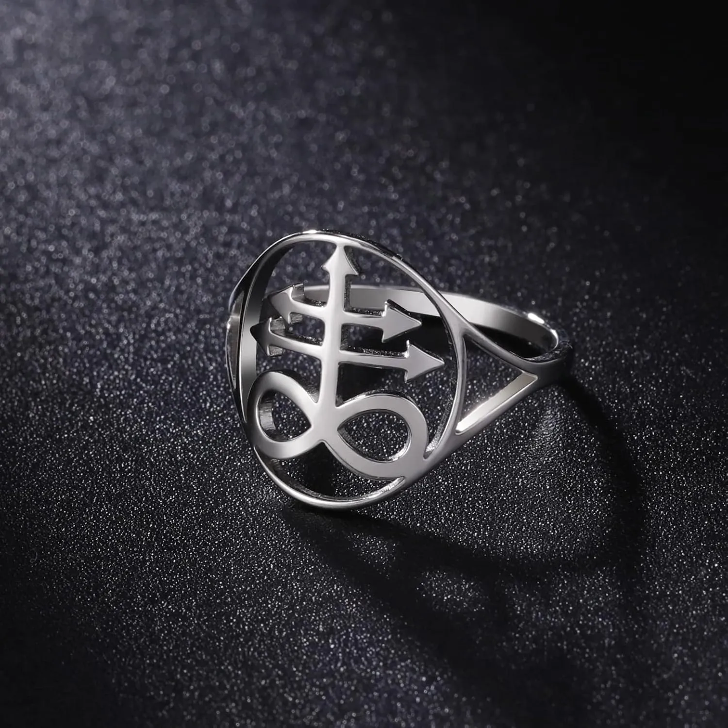 EUEAVAN Gothic Leviathan Satanic Cross Ring Demon Satan Brimstone Occult Lucifer Religious Jewelry Witchcraft Amulet Woman Men