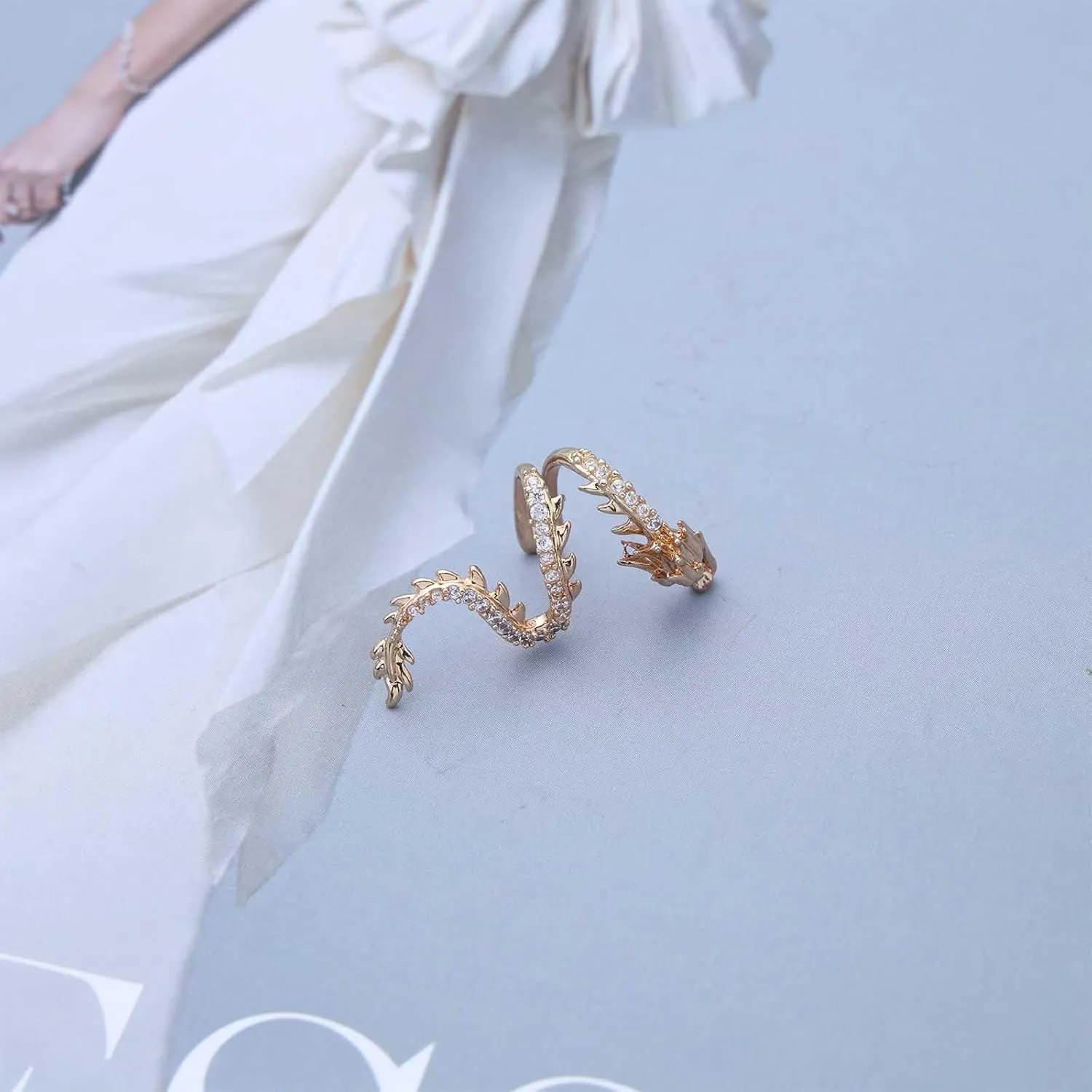 Gothic Dragon Ear Cuff Earrings Gold Dragon Cuff Wrap Earrings Crystal Dragon Earring Dragon Crawler Cuff Earrings Cz Dragon Cartilage Cuff Earrings Jewelry For Women(Gold Left)