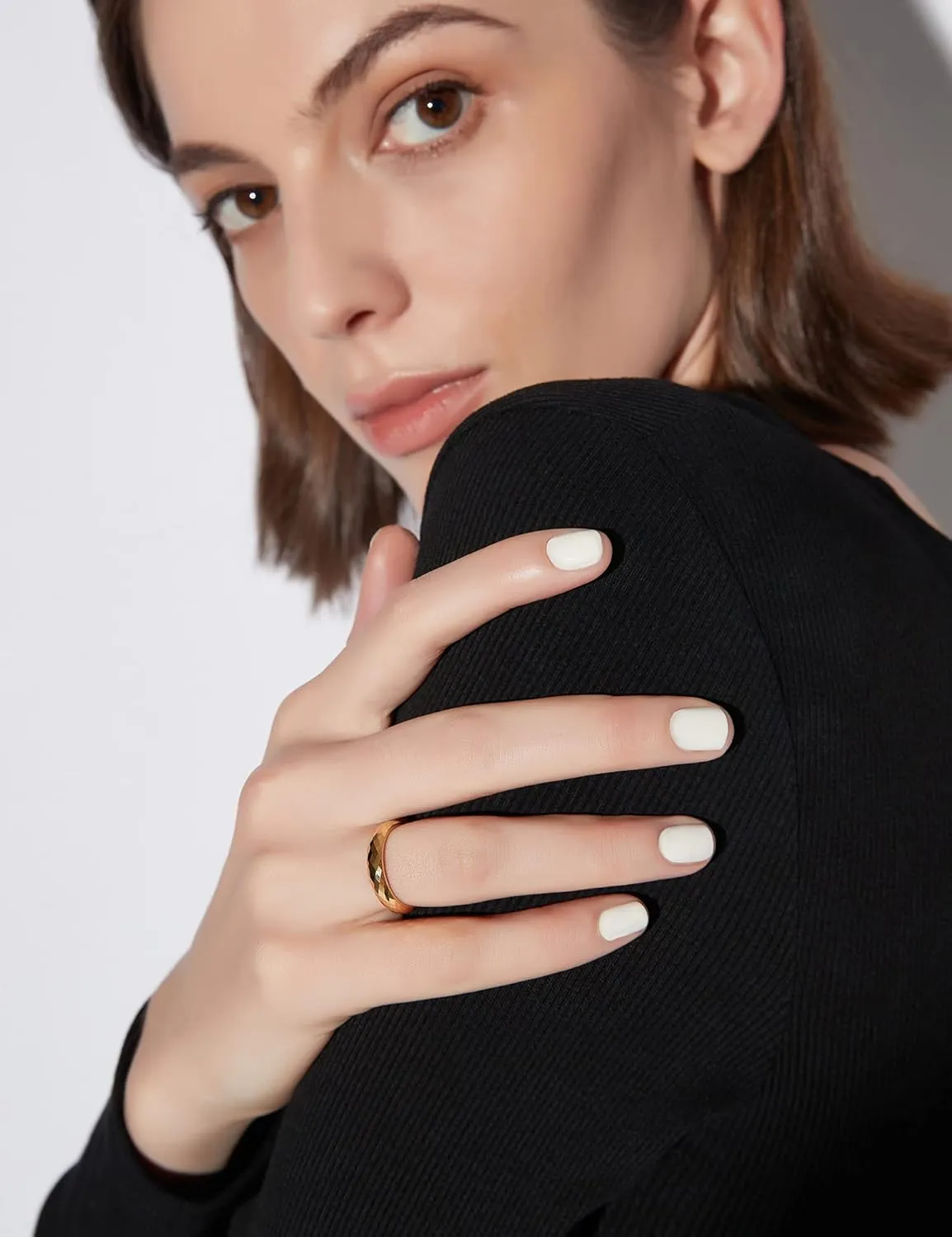 Greenpod 4MM Tungsten Carbide Rings Faceted Edge Dome Polished Rose Gold/Black/Gold/Silver Wedding Band Comfort Fit for Women Size 5-12
