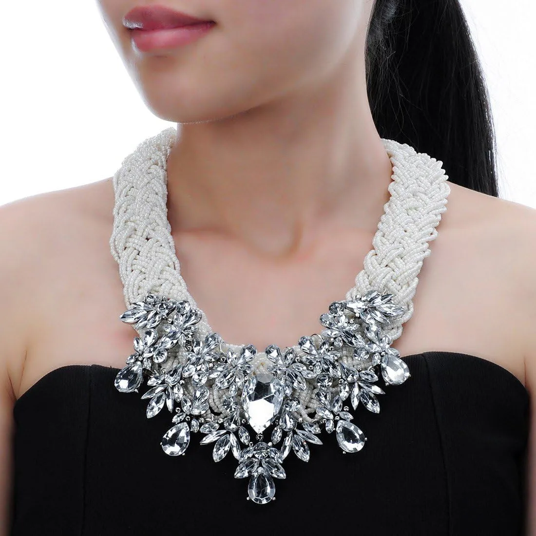 Jerollin Simulated Pearl Body Statement Necklace for Women, Fashion Collar Bib Necklaces Fashion Costume Jewelry Necklace