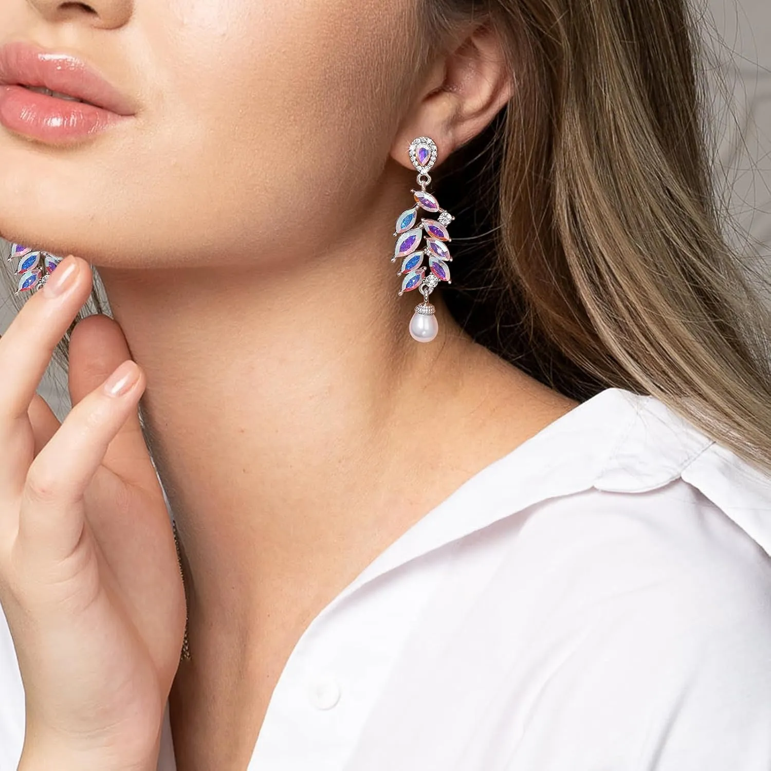 Pearl Drop Dangle Wedding Bridal Earrings with Cubic Zirconia Crystals Rhinestone Statement Earring, Bridal Jewelry for Wedding, Mother of the Bride