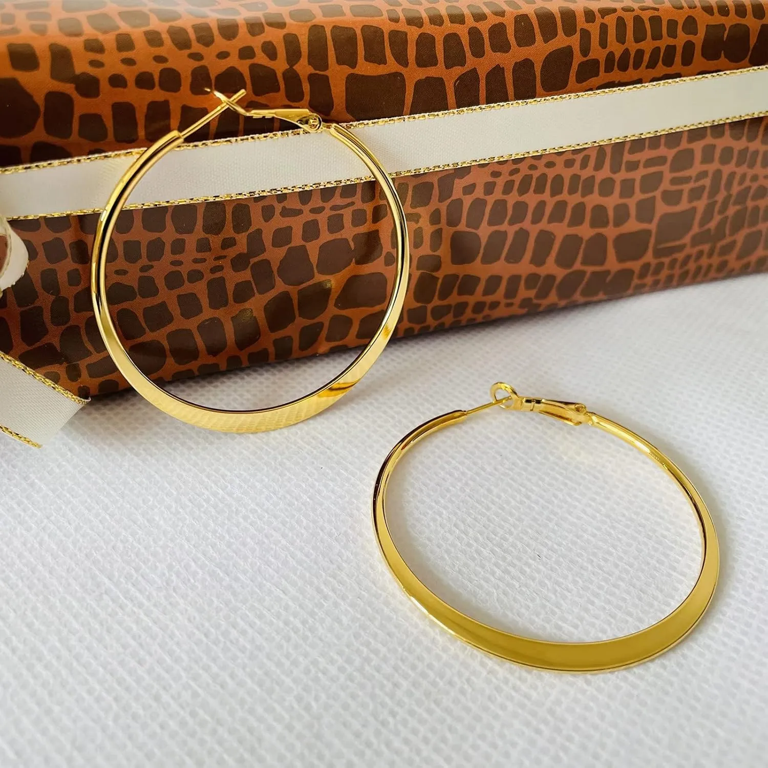 Rose Gold Hoop Earrings for Women, Fashion Round Lightweight Hoops Earrings Gift White Gold Rose Gold Plated 40mm - 50mm - 60mm