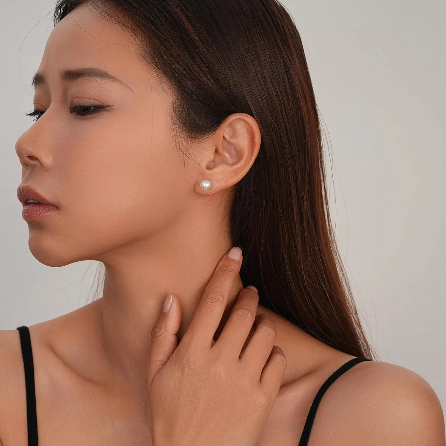 S999 Sterling Silver, White Pearl Earrings Round Stud Earring for Women, Hypoallergenic Earrings For Wedding Brides Jewelry Gift