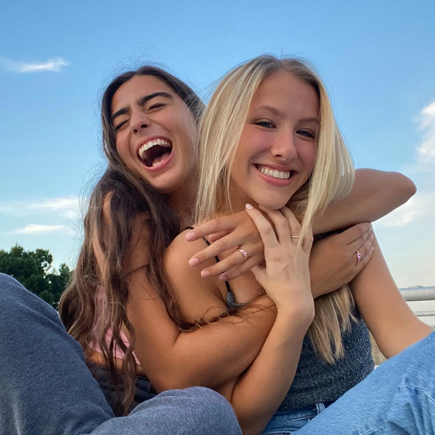 STORYJEWELLERY Friend Gifts, Wave Bracelets for BFF, Friend Birthday Gifts for Women, Friendship Bracelets, BFF Gift for Female Friends, Bestie Jewelry