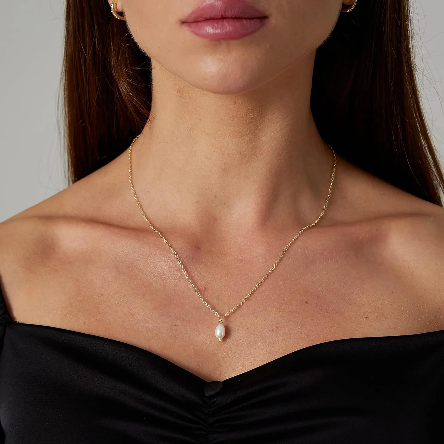Tasiso Dainty Pearl Necklace - Women's Pendant Necklaces with Barque Pearl Pendant and Paperclip Toggle - Simple Bridesmaid Jewelry Gift