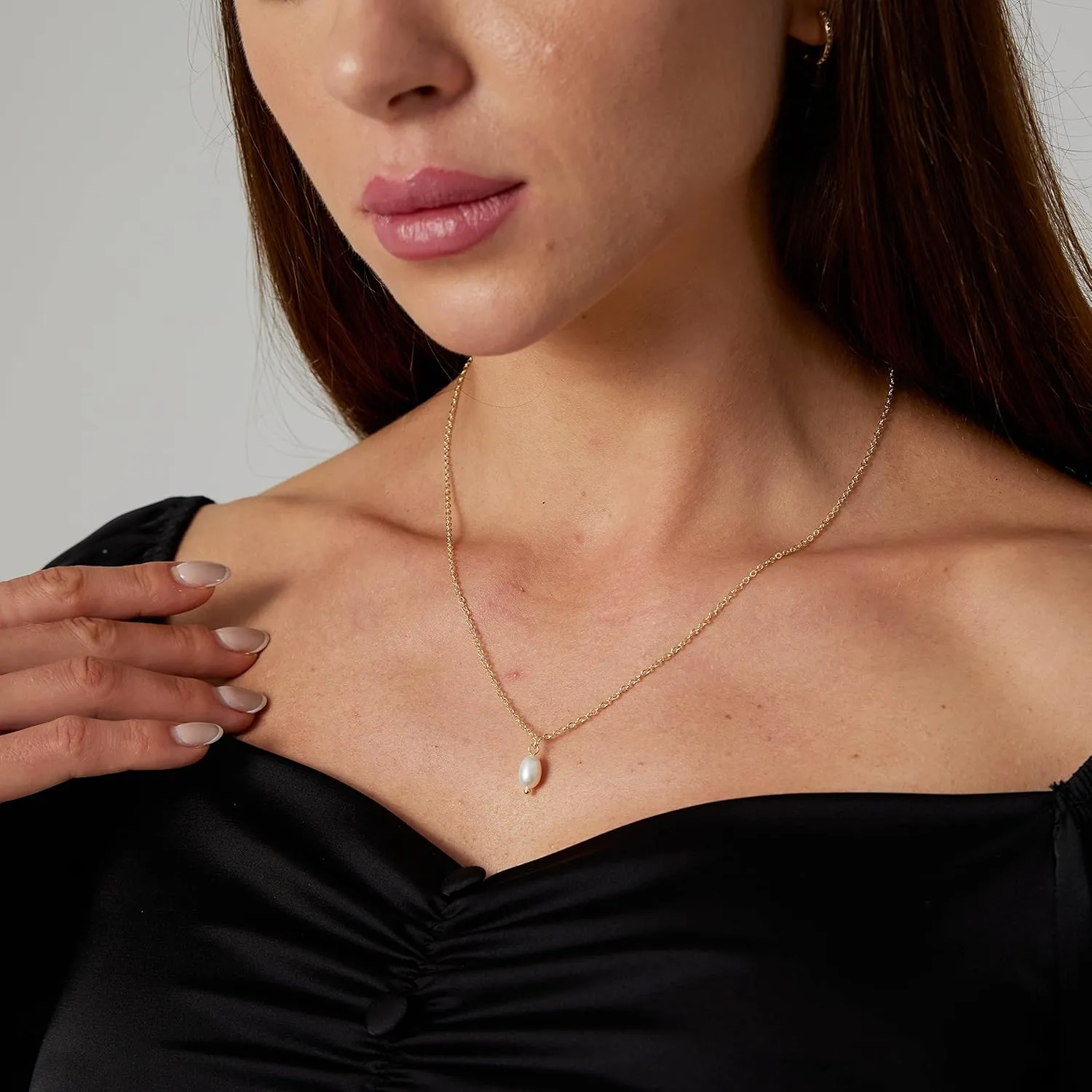 Tasiso Dainty Pearl Necklace - Women's Pendant Necklaces with Barque Pearl Pendant and Paperclip Toggle - Simple Bridesmaid Jewelry Gift